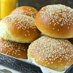 طريقة عمل خبز البرجر بدون حليب