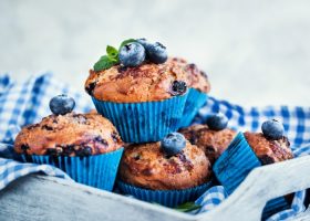 طريقة عمل كب كيك البلو بيري