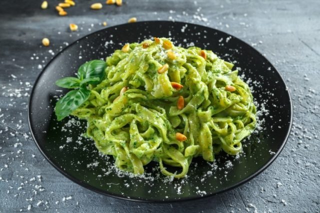 طريقة عمل باستا بطعم الريحان