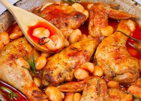 طريقة عمل دجاج مع الفاصوليا