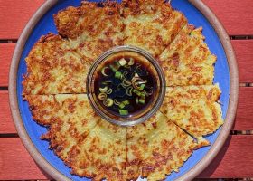 طريقة عمل بان كيك البطاطس الكوري