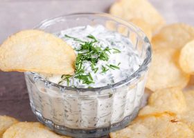 طريقة عمل تغميسة اللبنة