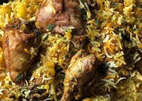 طريقة عمل أرز مع الدجاج بدبس الرمان