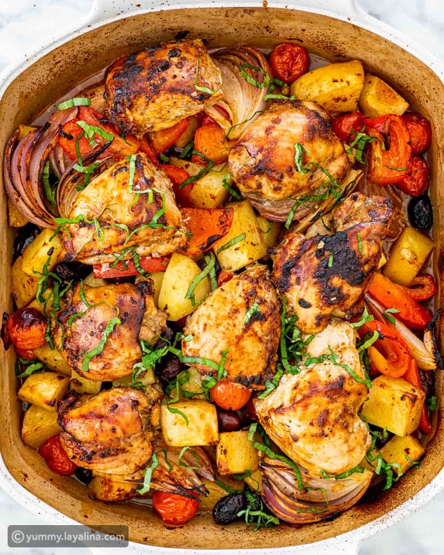 طريقة عمل صينية دجاج وخضار بالفرن