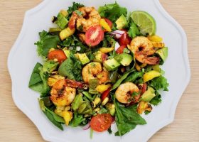 طريقة عمل سلطة الروبيان المشوي بالتوابل