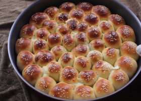 طريقة عمل عجينة خلية النحل بدون حليب