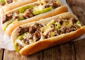 طريقة عمل ساندويش ستيك لحم بالجبن