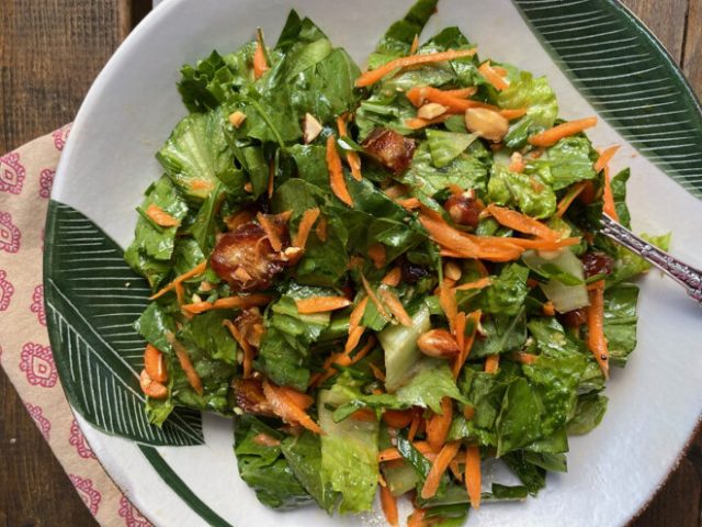 طريقة عمل سلطة خضراء بالتمر