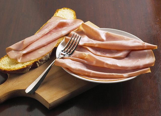 طريقة عمل مرتديلا باستخدام الجيلاتين