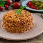 طريقة عمل برغل باللوبيا والطماطم