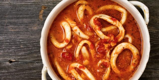 طريقة عمل طاجن السبيط بالبطاطس