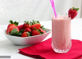 طريقة عمل عصير الفراولة المجمدة بالحليب