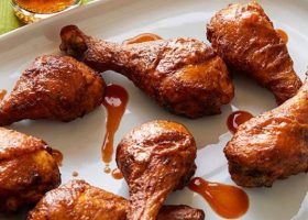 طريقة عمل افخاذ دجاج مشوية بالفرن