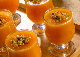 طريقة عمل عصير قمر الدين بالموز