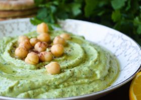 طريقة عمل حمص بالريحان