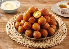 طريقة عمل لقيمات بالجبن الكيري