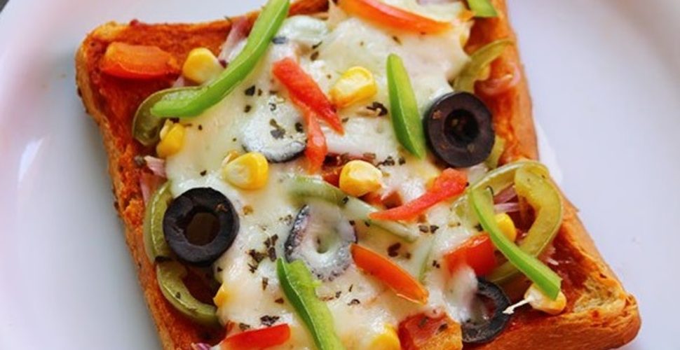 طريقة عمل بيتزا التوست بدون فرن