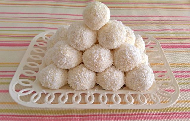 طريقة عمل كرات السكر