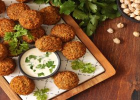 طريقة عمل فلافل بالدقيق