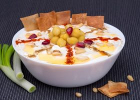 طريقة عمل أكواب فتة الحمص