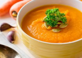 طريقة عمل شوربة العدس بالقرع والكمون