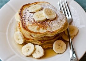 طريقة عمل بان كيك الموز المسلوق