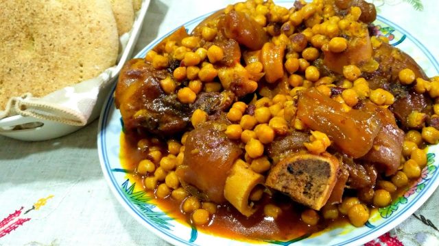 طريقة عمل كوارع بالحمص