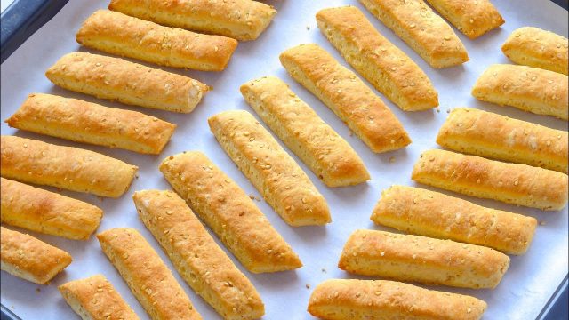 طريقة عمل قراقيش بالزيت والسكر