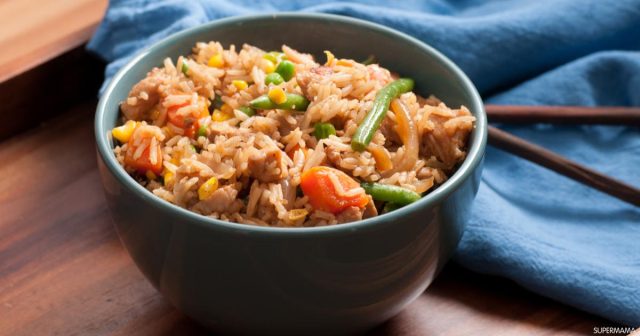 طريقة عمل أرز مقلي بالصويا صوص