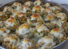 طريقة عمل ارضي شوكي بالدجاج والبشاميل