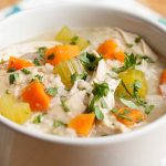 طريقة عمل شوربة الخضار مع الأرز