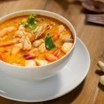 طريقة عمل شوربة الطماطم بالجمبري