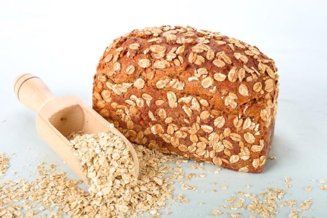 طريقة عمل عيش الشوفان دايت