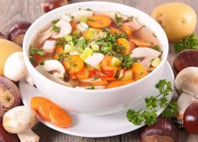 طريقة عمل شوربة الخضار بالمشروم