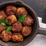 طريقة عمل كباب الميرو السعودي مع رز الزعفران