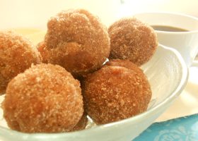 طريقة عمل حلى كرات القرفه