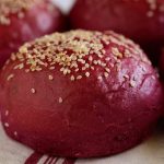 طريقة عمل عجينة الشمندر للمعجنات