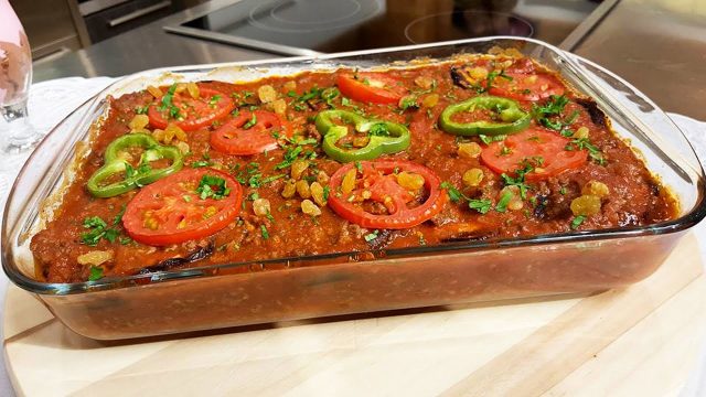 طريقة عمل مسقعة باذنجان باللحم المفروم