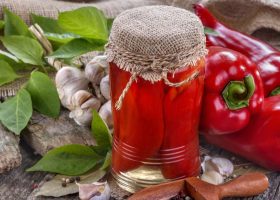 طريقة عمل مخلل الفلفل المحشي