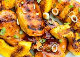 طريقة عمل الدجاج الصيني بالكاجو والأناناس