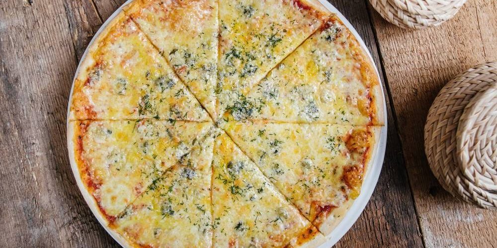 ‏طريقة عمل بيتزا الفور تشيز ايطالي