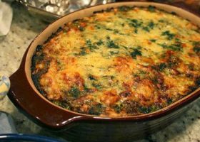 طريقة عمل غراتان السبانخ بالبشاميل