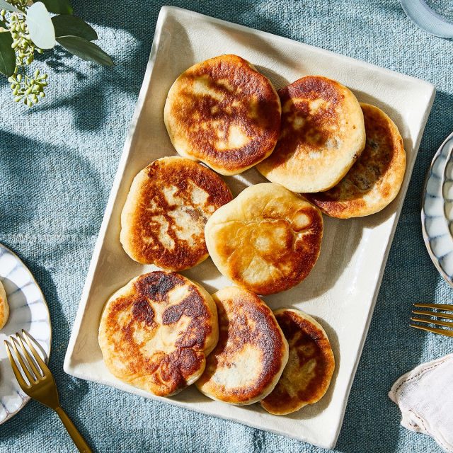 طريقة عمل فطائر الهوتوك الكوري