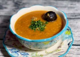 طريقة عمل شوربة الجريش باللحم