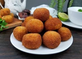 طريقة عمل كبة بطاطس محشية باللحم المفروم