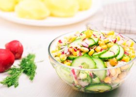 طريقة عمل سلطة الذرة بالخيار