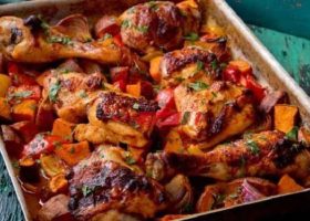 طريقة عمل صينية دجاج بالبطاطس بالفرن