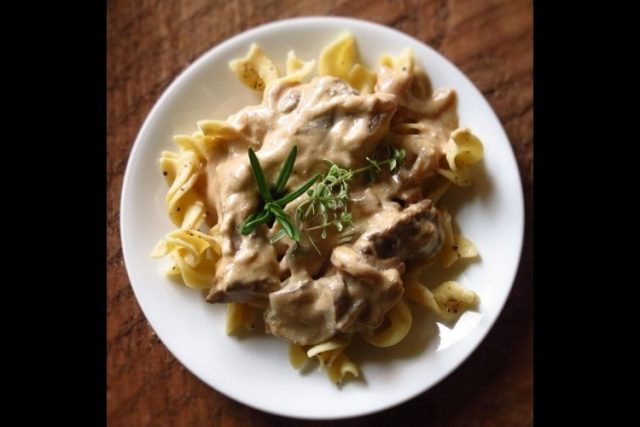 طريقة عمل بيف ستراغنوف كيتو