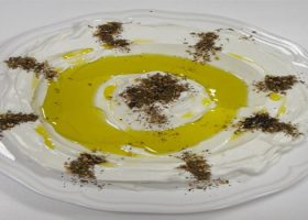 طريقة عمل لبنة بالزعتر