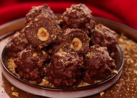 طريقة عمل كرات الفيريرو روشيه